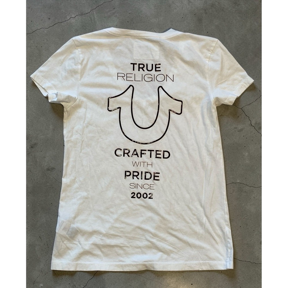 TRUE RELIGION Women's White Small Crystal Horseshoe Logo V-Neck Tee NWT - Picture 3 of 6